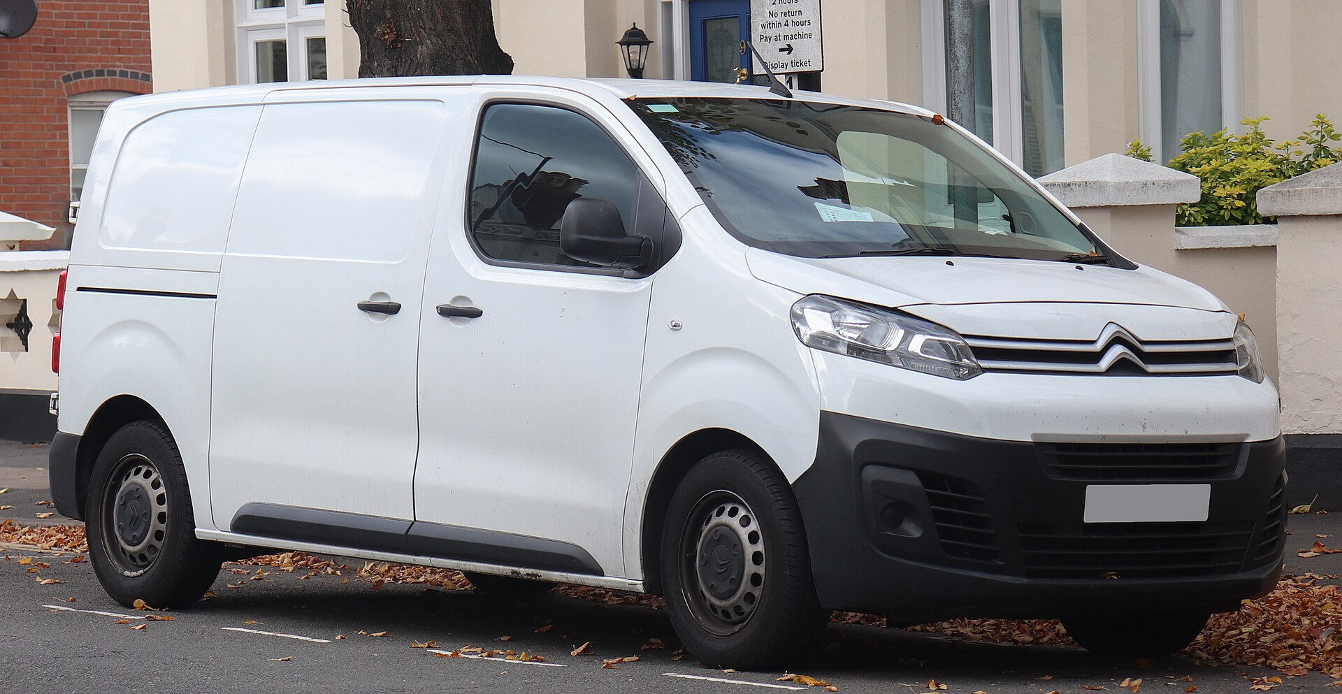 Vuokrattava Citroen Dispatch 2016